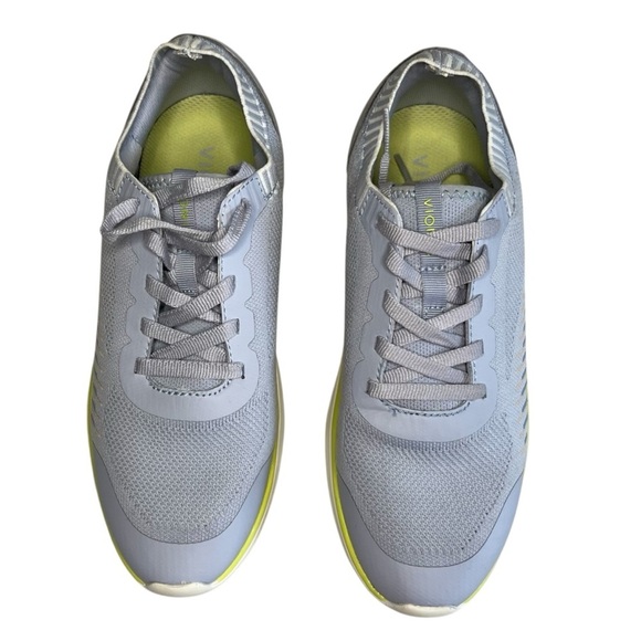 Vionic Embolden Women's Knit Slip-on Sneaker Size 6 - Picture 2 of 15